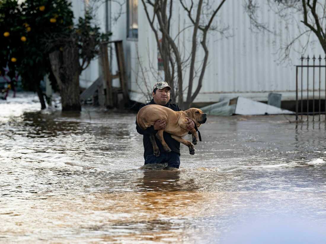 Interstate flooding mudslides caught craziness