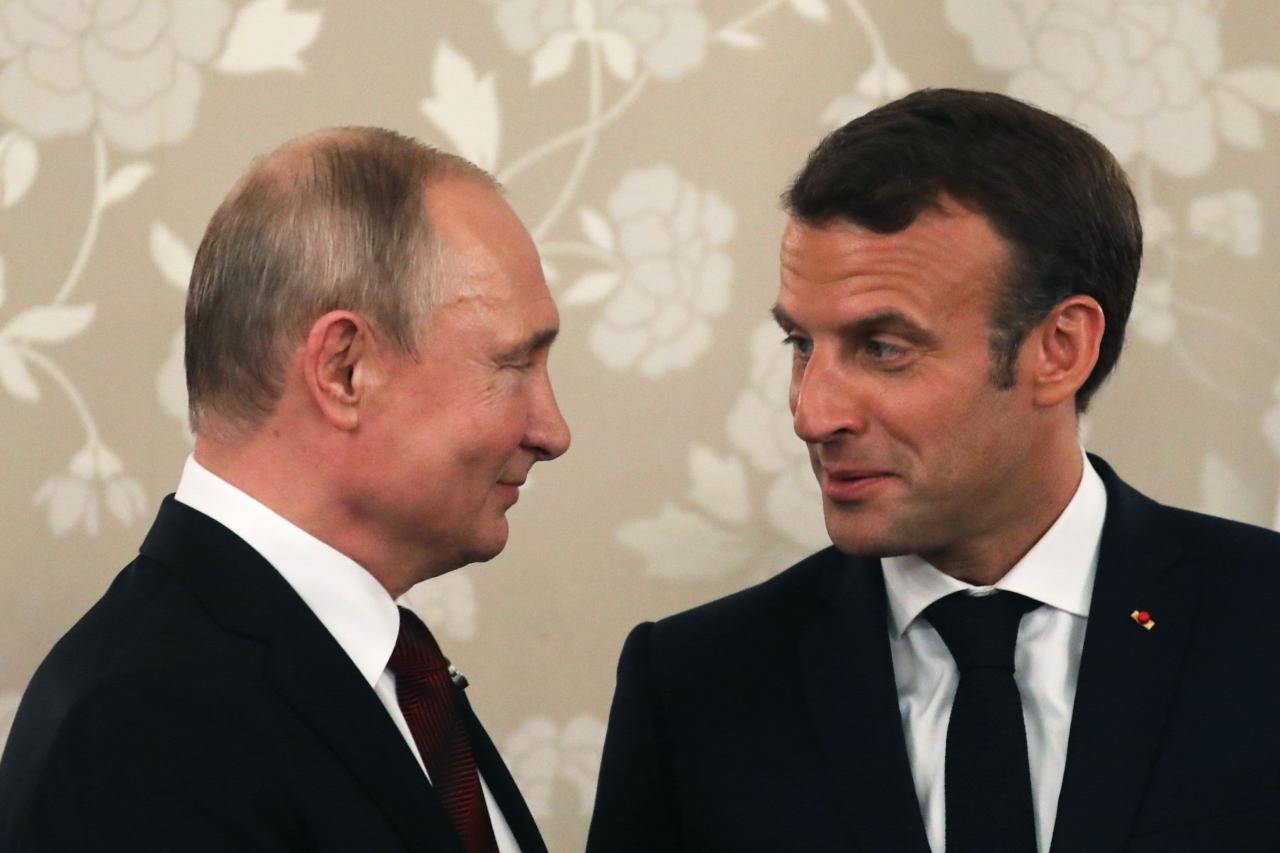 Macron nato russia putin