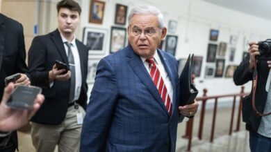 Robert menendez bribery home searches