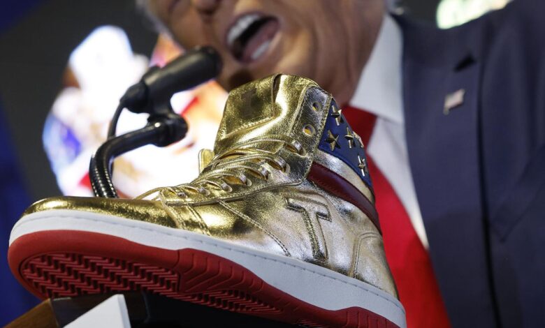 Donald trump sneakers roman sharf