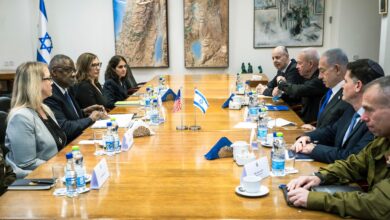 Biden joe jewish clinton wearing yarmulke speaking his says than he synagogue unable hillary atlanta september were find picture we