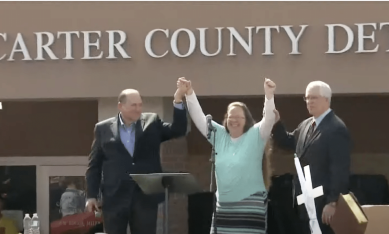 Kim davis marriage licenses legal fees