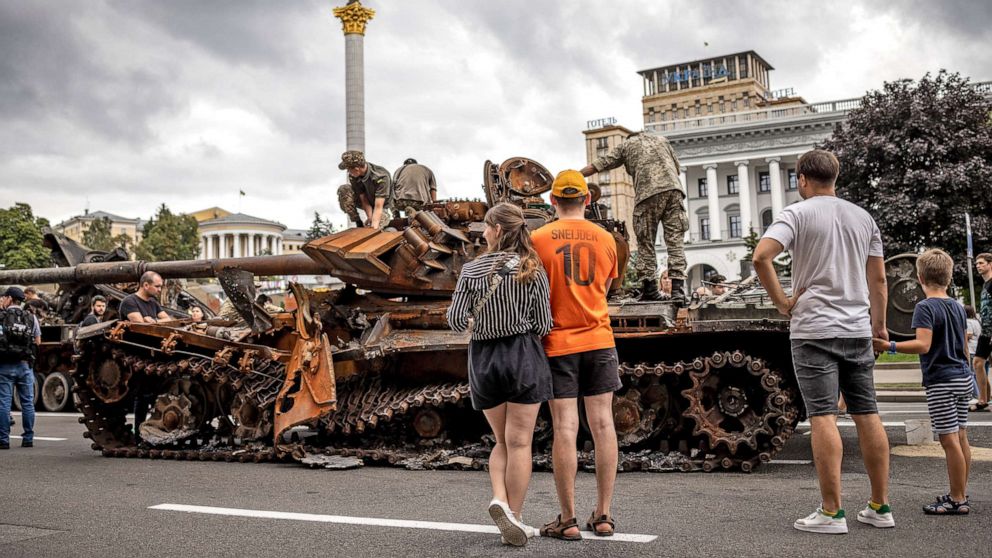 Ukraine russia war maidan square