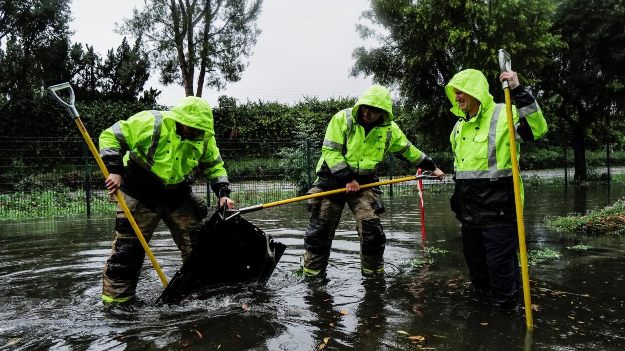 California storm weather atmospheric river