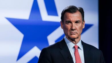 Suozzi congressman immigrants floor house stands